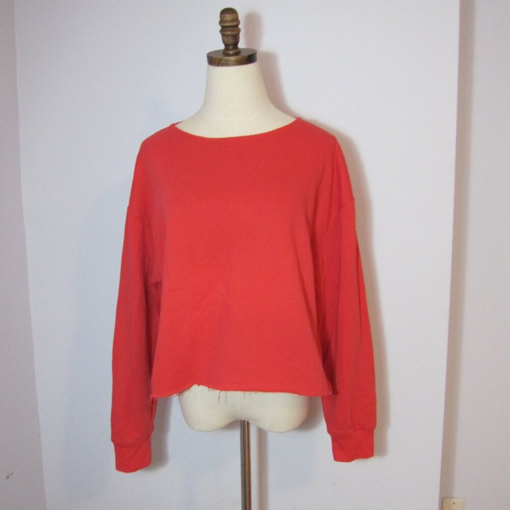 Wild Fable Distressed Raw Hem Bright Red Pullover Sweatshirt Size Medium